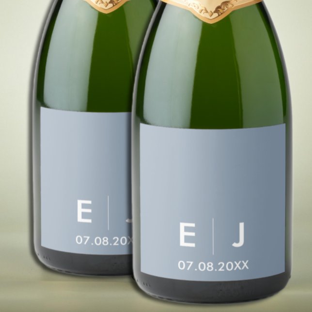 Dusty Blue & White Monogram Wedding (Von Creator hochgeladen)