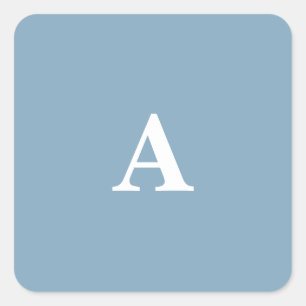 Dusty Blue White Monogramme Einfach, einfach, kund Quadratischer Aufkleber