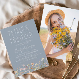 Dusty Blue Wildblume Petals & Prosecco Foto Flyer