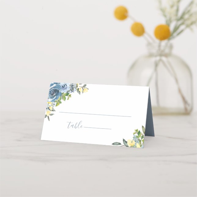 Dusty Blue Yellow Botanical Wedding Platzkarte (Vorderseite)