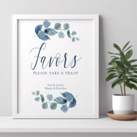 Dusty Eucalyptus Simple Watercolor Foliage Favorit