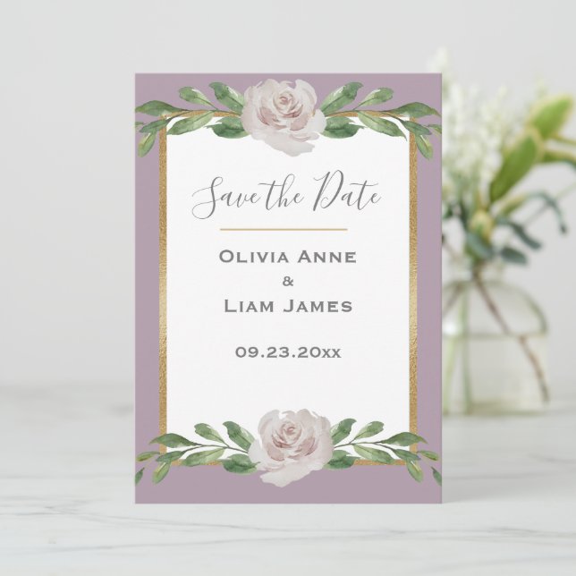 Dusty Lavender Floral Elegante Script Wedding Save The Date (Stehend Vorderseite)