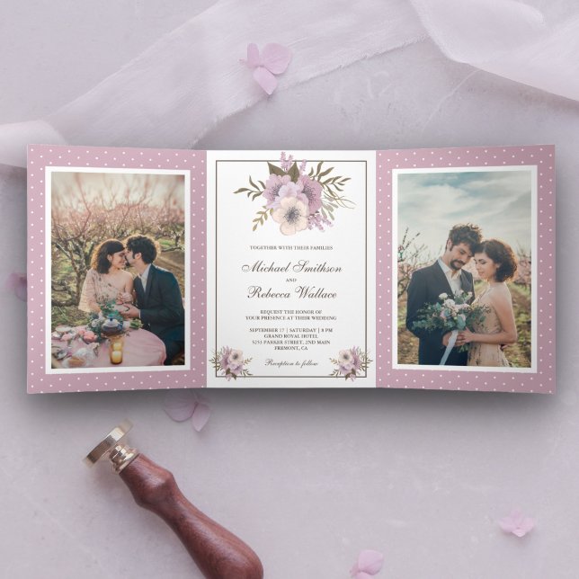 Dusty Mauve Pink Floral Wedding Foto Dreifach Gefaltete Einladung (Von Creator hochgeladen)