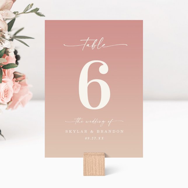 Dusty Pink & Champagne Ombre Mit Monogramm Wedding Tischnummer (Von Creator hochgeladen)