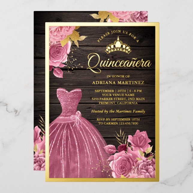 Dusty Pink Floral Gown Barn Holz Quinceanera Gold Folieneinladung (Vorderseite/Rückseite)