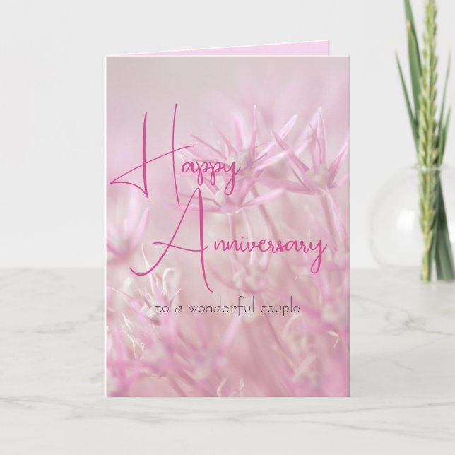Dusty Pink florale Hintergrund Happy Anniversary Karte (Vorderseite)