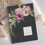 Dusty Pink Lila Floral Trendy Monogram Planer<br><div class="desc">Aquarellfarbene rosa und violette Blumen auf kohlebeständigem Hintergrund zieren diese Planerabdeckung und sie kann mit Ihrem Initial und Namen personalisiert werden. Sehen Sie sich unsere komplette Produktpalette in unserem Zazzle-Shop an.</div>