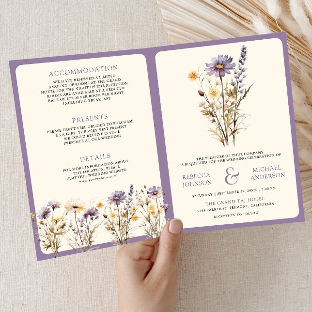 Dusty Purple Boho Wildflower QR Code Wedding Einladung (Von Creator hochgeladen)