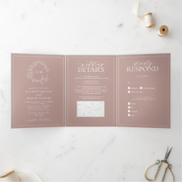 Dusty Rose Leafy Wappen Monogram Wedding Dreifach Gefaltete Einladung