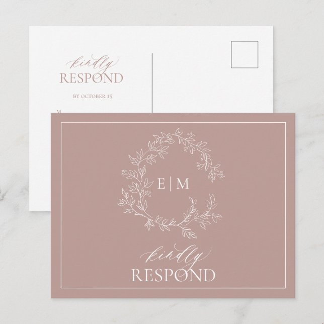 Dusty Rose Leafy Wappen Monogram Wedding RSVP Einladungspostkarte (Vorne/Hinten)
