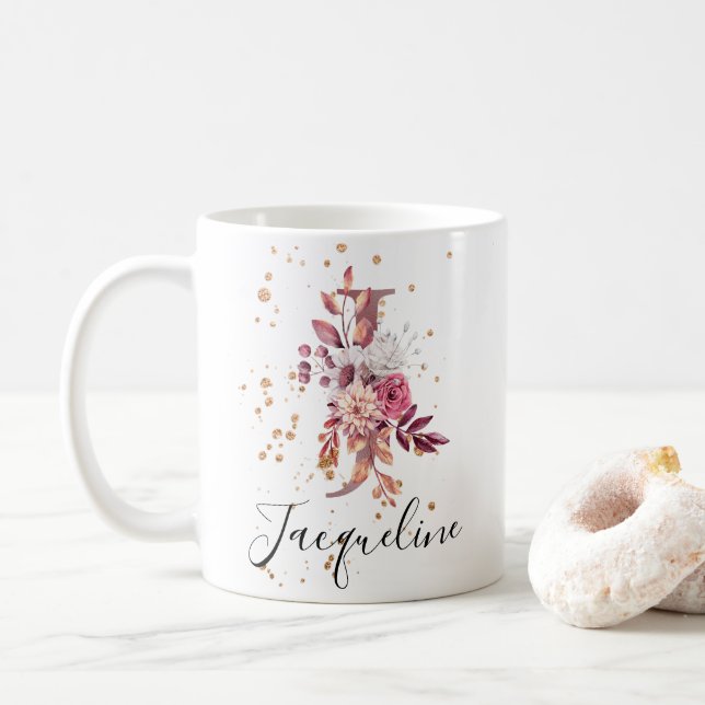 Dusty Rose Mauve Pink Floral Monogram Letter J Kaffeetasse (Mit Donut)