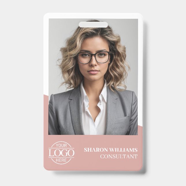 Dusty Rose Modern Personalized Employee Photo Logo Ausweis (Vorderseite)