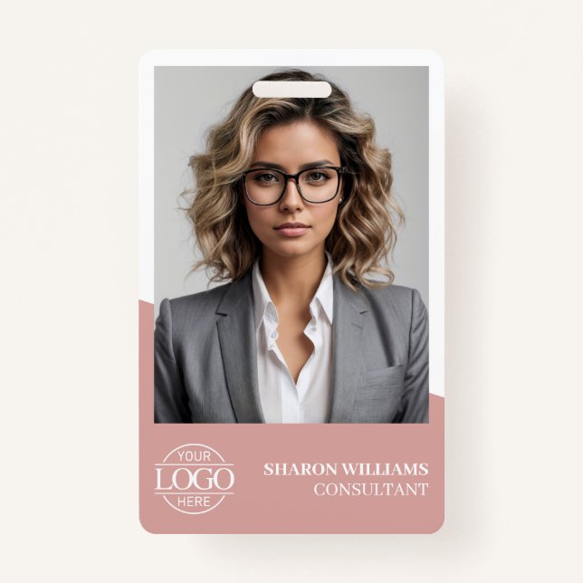Dusty Rose Modern Personalized Employee Photo Logo Ausweis (Vorderseite)