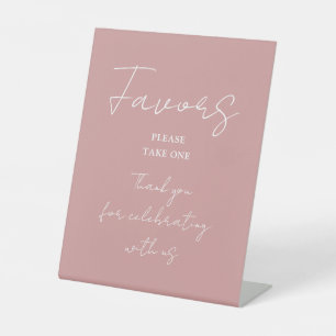 Dusty Rose Pink Minimalist Elegant Script Favorite Sockelschild