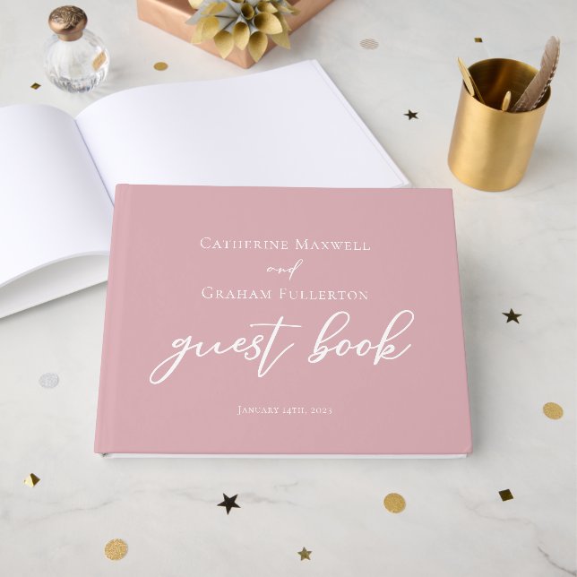 Dusty Rose Pink Typografy Romantic Wedding Gästebuch (Vorderseite Offen)
