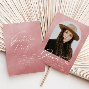 Dusty Rose Watercolor Arch Foto Graduation Party Einladung
