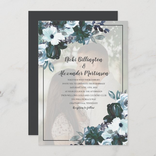 Dusty Twilight Blue Floral Wedding Foto Einladung (Vorne/Hinten)