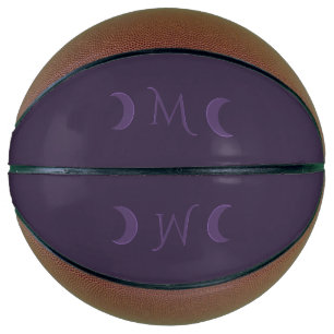 Dusty Violet Crescent Moons Monogramm Basketball