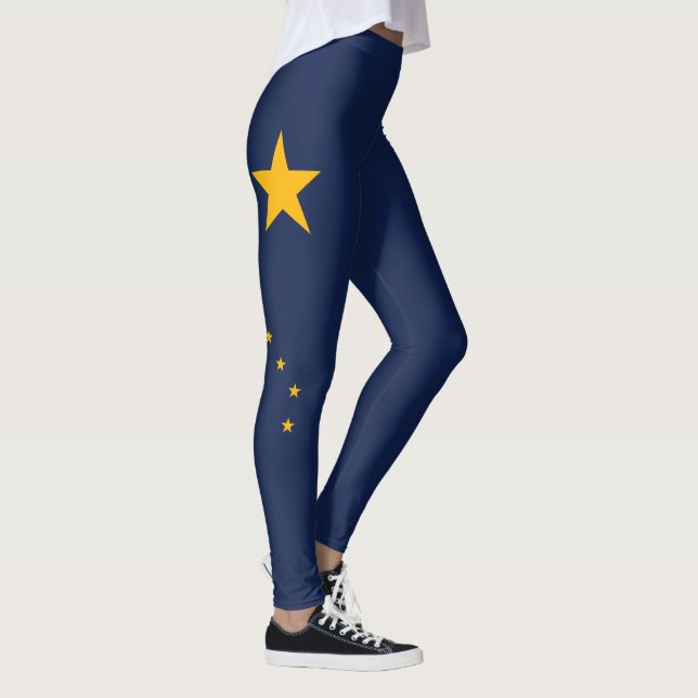 Dynamische Alaska-Staatsflagge Grafik auf einer Leggings (Rechts)