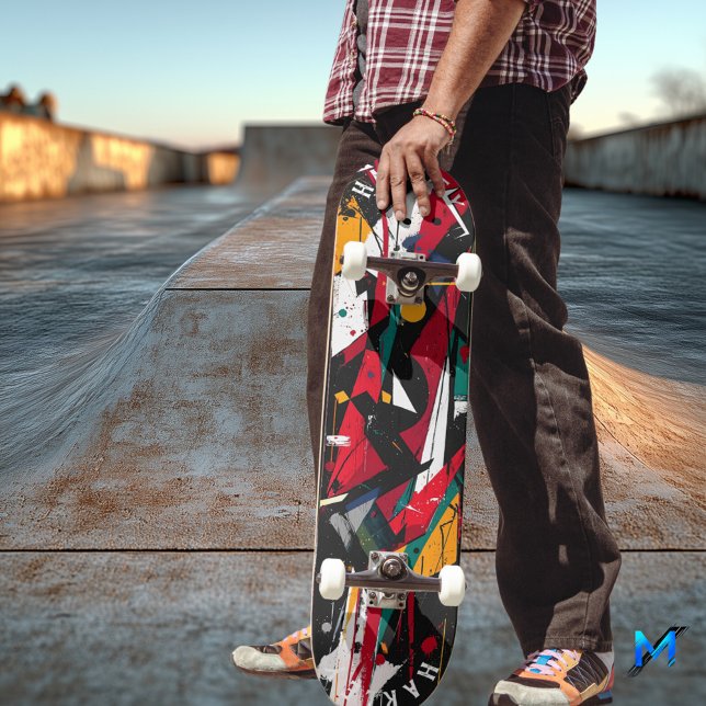 Dynamisches Abstrakt - Bold Geometric Expressionis Skateboard (Von Creator hochgeladen)