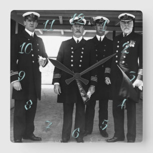 E.J. Smith (Titanic) Quadratische Wanduhr