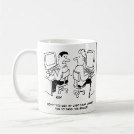 E-Mails des Computerbetreibers, die Zucker anforde Kaffeetasse