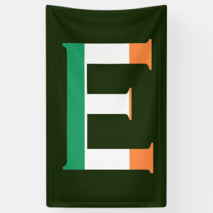 E Monogram überlagert sich auf irischer Flagge (v) Banner