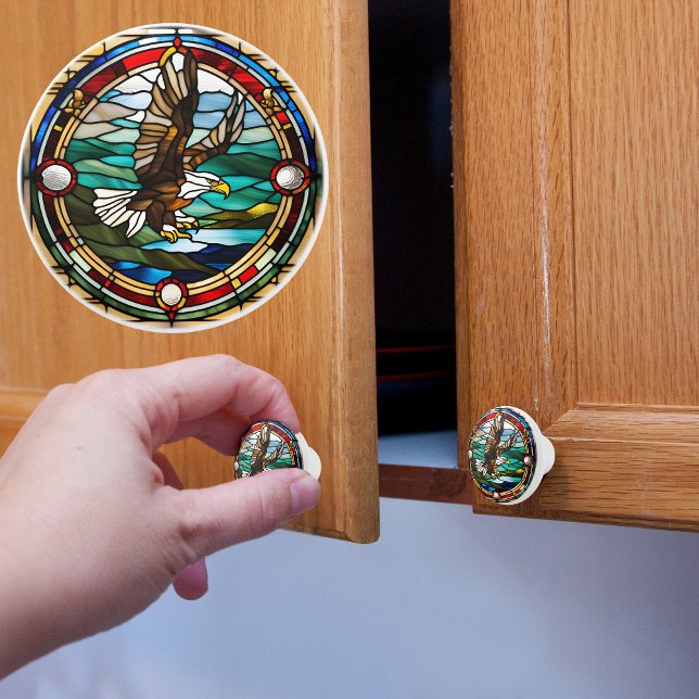 Eagle-Imitate aus festem Glas Keramikknauf (Von Creator hochgeladen)
