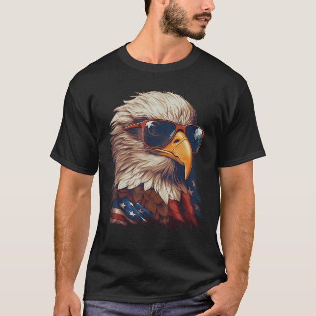 Eagle Proud Patriotic American Flag 4. Juli T-Shirt (Vorderseite)