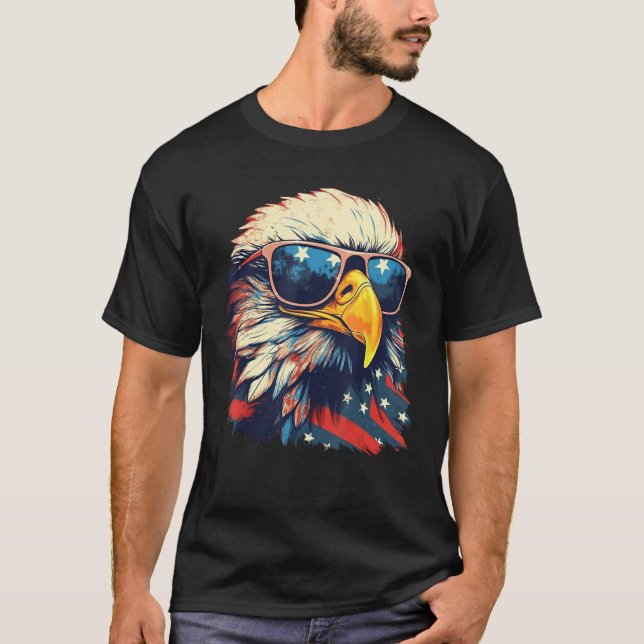 Eagle Proud Patriotic American US Flag 4th Of July T-Shirt (Vorderseite)