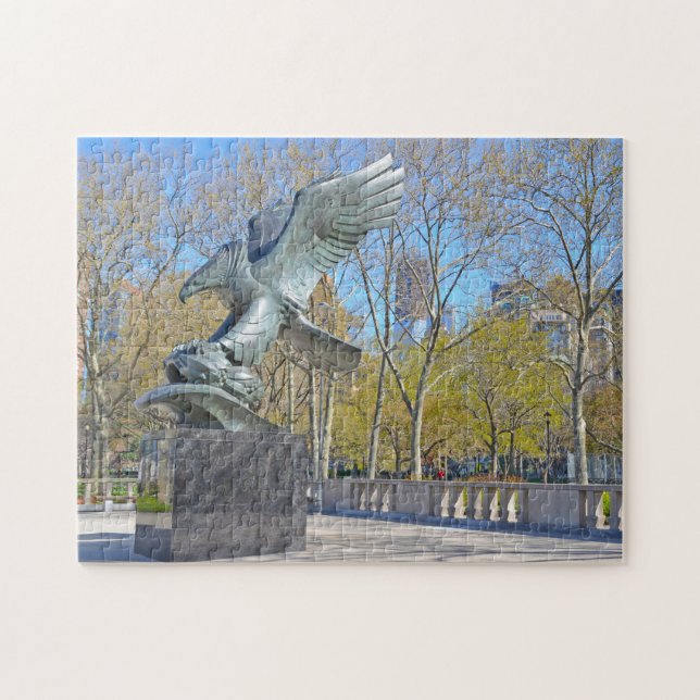 Eagle Statue New York. Puzzle (Horizontal)