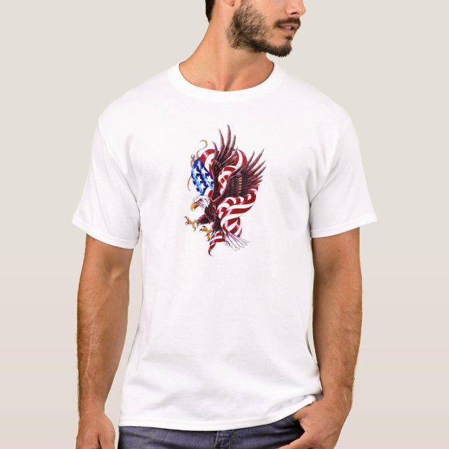 Eagle und Flagge-Tätowierungs-Illustrations-Art T-Shirt (Vorderseite)