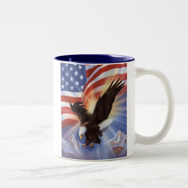 Eagleflagge, geboren u. in das USA angehoben Zweifarbige Tasse (Rechts)