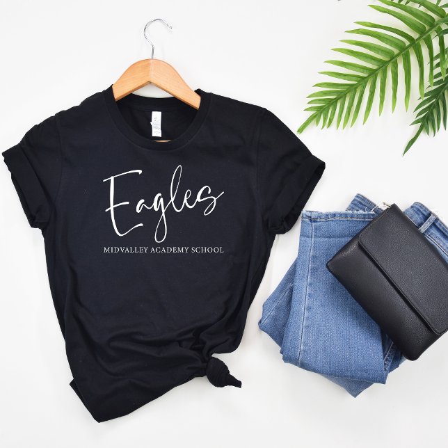 Eagles Script Typografie Personalisiert T-Shirt (Von Creator hochgeladen)