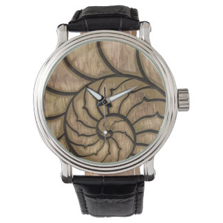 Earth Nautilus Armbanduhr