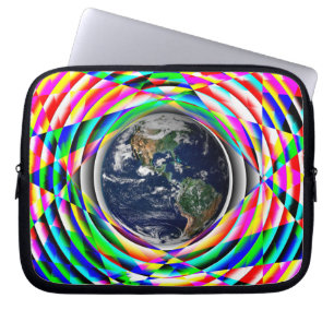 Earth Vibes von Kenneth Yoncich Laptopschutzhülle