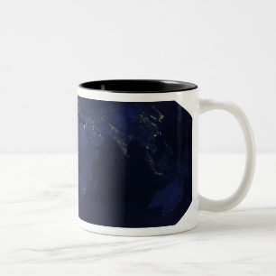 EarthÃ, Âs vom Menschen erzeugte Nachtlichter Zweifarbige Tasse