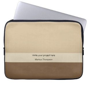 Earthy braune mit Monogramm Business and project Laptopschutzhülle