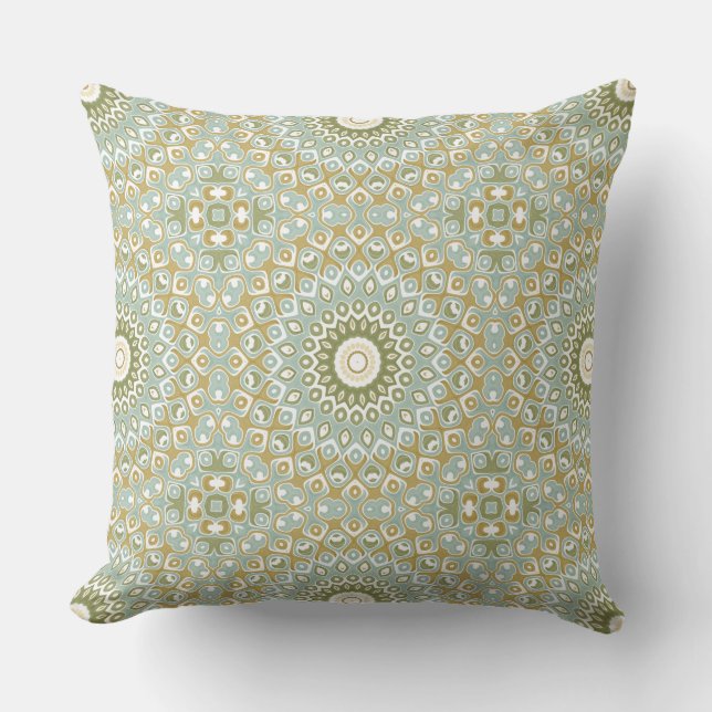 Earthy Mandala in Green, Gold und Soft Blue Kissen (Vorderseite)
