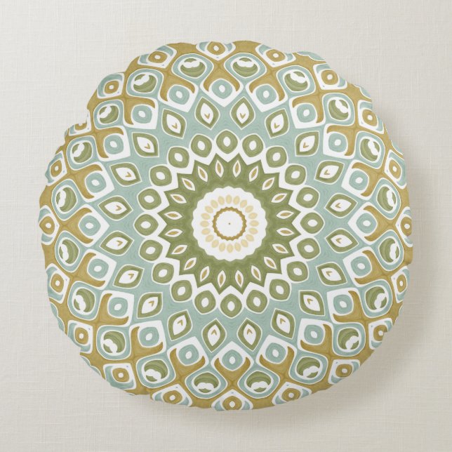 Earthy Mandala in Green, Gold und Soft Blue Rundes Kissen (Vorderseite)