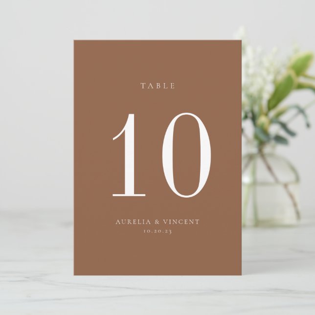 Earthy Rust Wedding Tischnummer Card (Stehend Vorderseite)