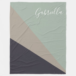 Earthy Taupe and Sage Geometric Personalisiert Fleecedecke