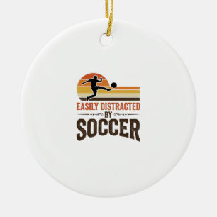 Easily abgelenkt durch Fußball Vintage-Shirt-Desig Keramik Ornament