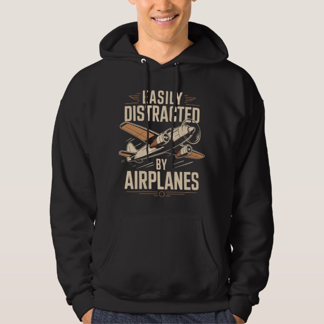Easily Distracted by Airplanes Funny Aviation Hoodie (Vorderseite)