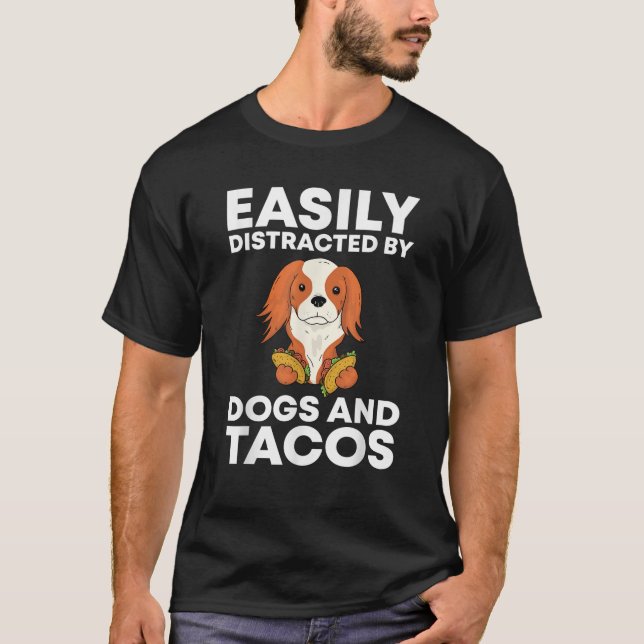 Easily Distracted By Dogs And Tacos Dog Lover Gift T-Shirt (Vorderseite)