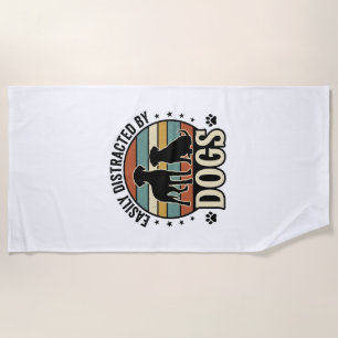 Easily Distracted by Dogs Vintage Silhouette Desig Strandtuch