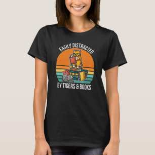 Easily Distracted By Tigers and Books Buch Tiger T T-Shirt