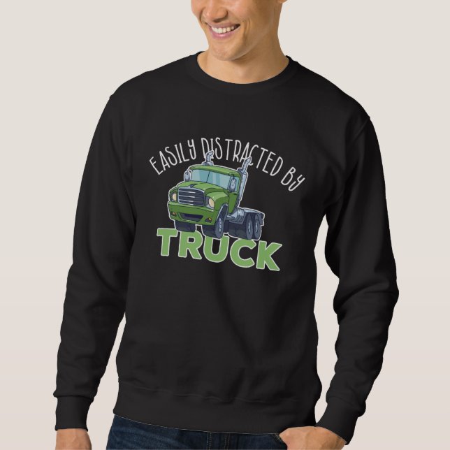 Easily Distracted ByTrucks Cool Big Car  Kids Sweatshirt (Vorderseite)