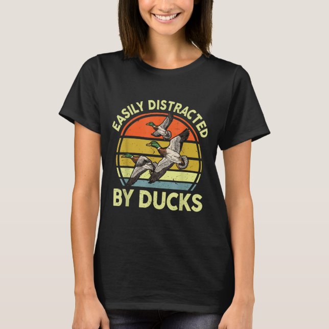 Easily Distracted Duck Hunting Gift Dad Hunter Son T-Shirt (Vorderseite)