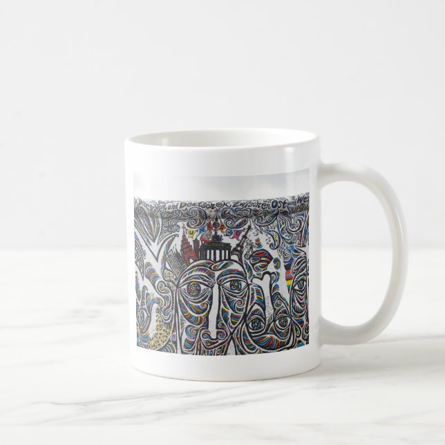 East Berlin Wall Graffiti Tasse (Rechts)